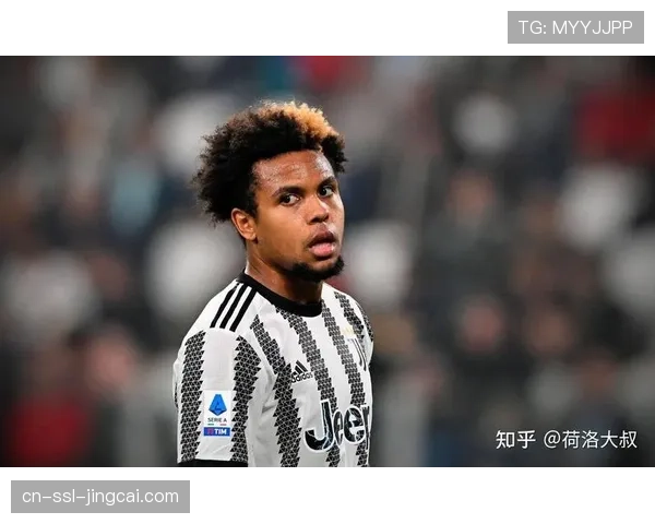 尤文图斯0-2不敌亚特兰大,意甲前四席位争夺愈发激烈 尤文图斯0-2不敌亚特兰大,意甲前四席位争夺愈发激烈